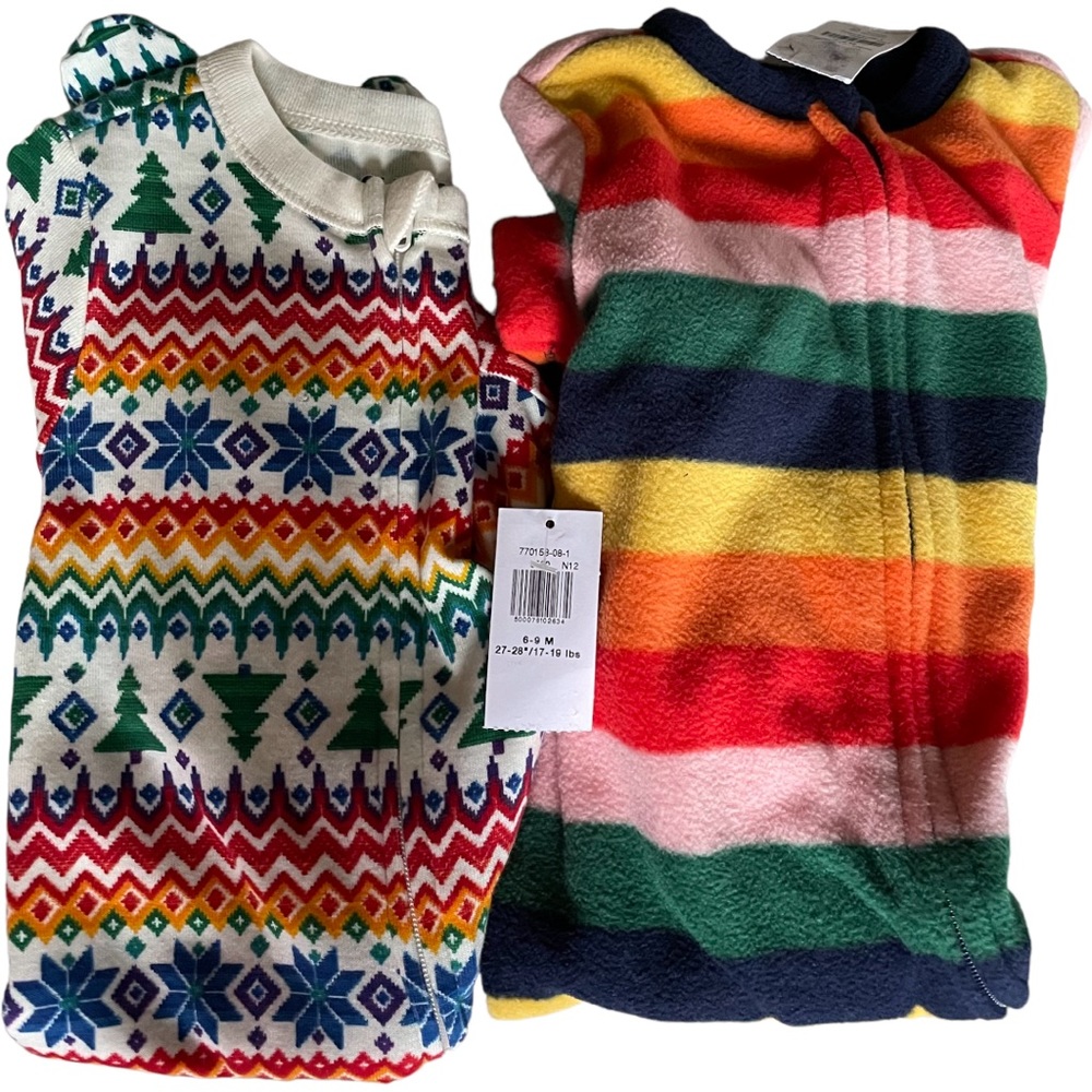 Set of 2 Old Navy One Piece Winter Sleepers Long Sleeves with feet, 6-9 M NWT
